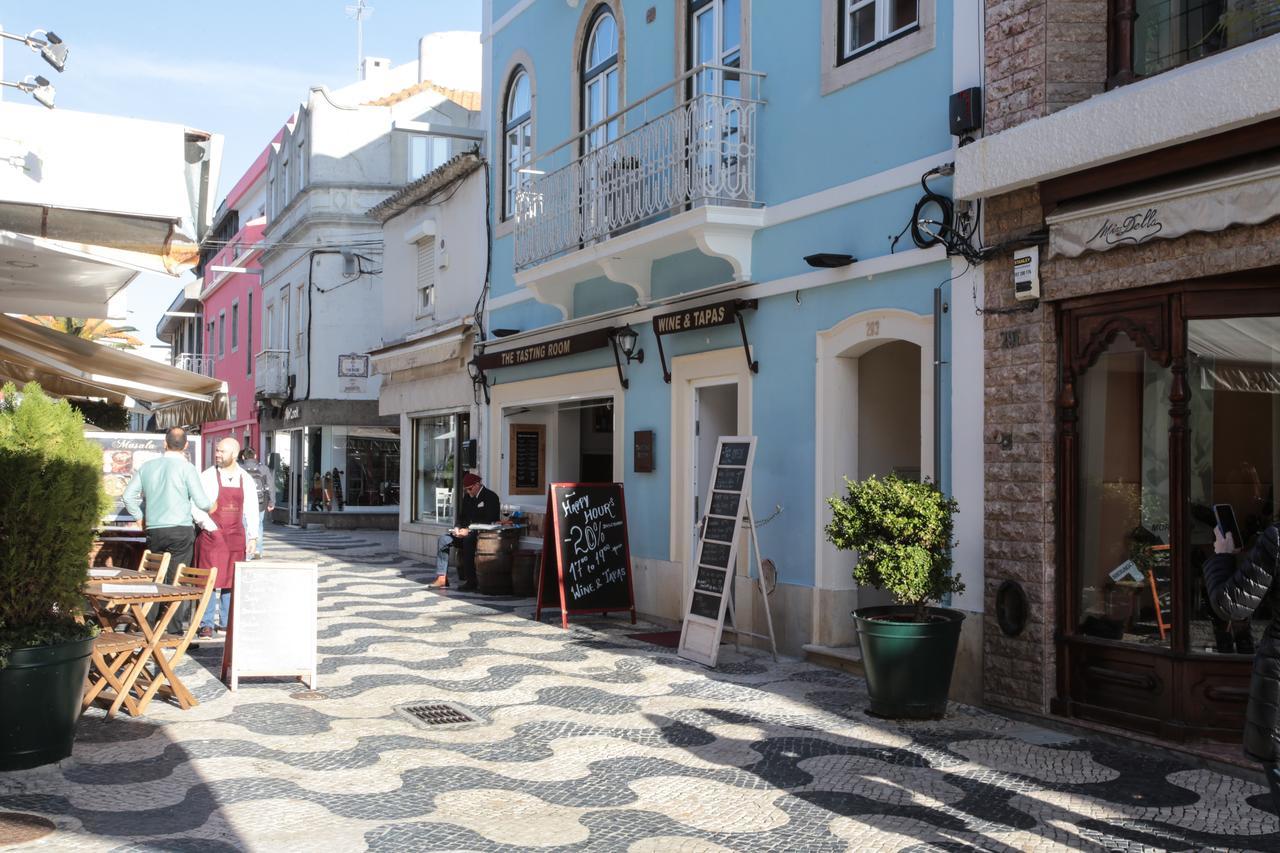 Bed and breakfast Suites Guest House 3*